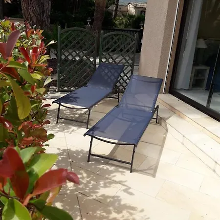 Residence Belle Vue - Chambre 37 * Cavalaire-sur-Mer